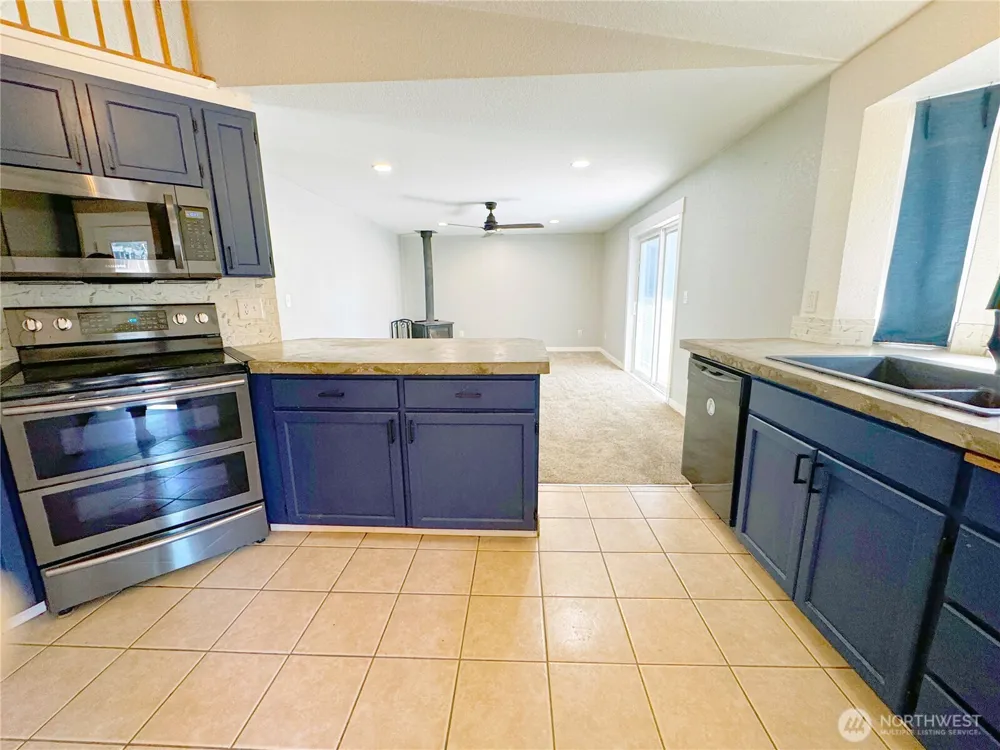 3717 S 316th Street Auburn, WA 98001