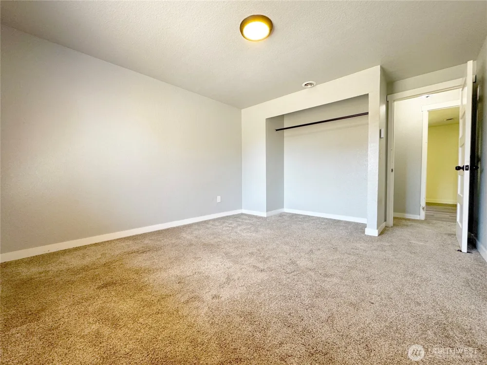 3717 S 316th Street Auburn, WA 98001
