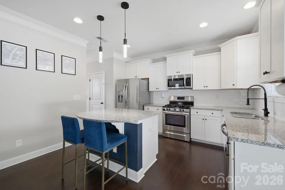 3830 Lake Breeze Drive Sherrills Ford, NC 28673