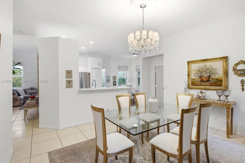 1514 Winterberry Ln Weston, FL 33327