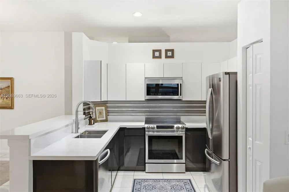 1514 Winterberry Ln Weston, FL 33327