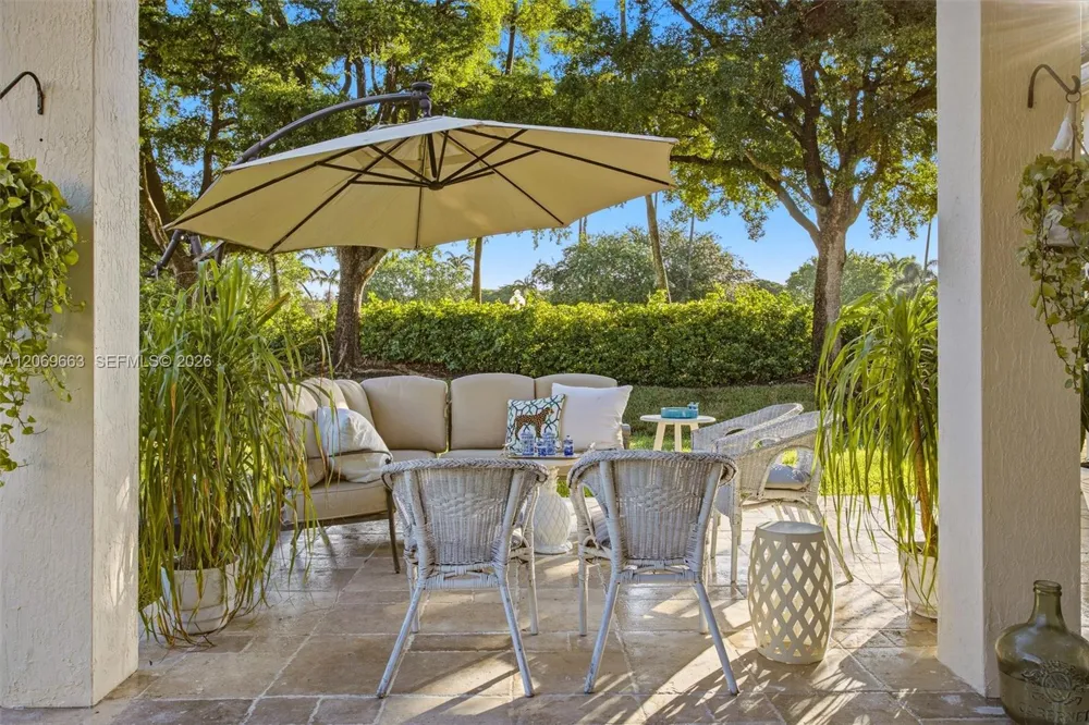1514 Winterberry Ln Weston, FL 33327