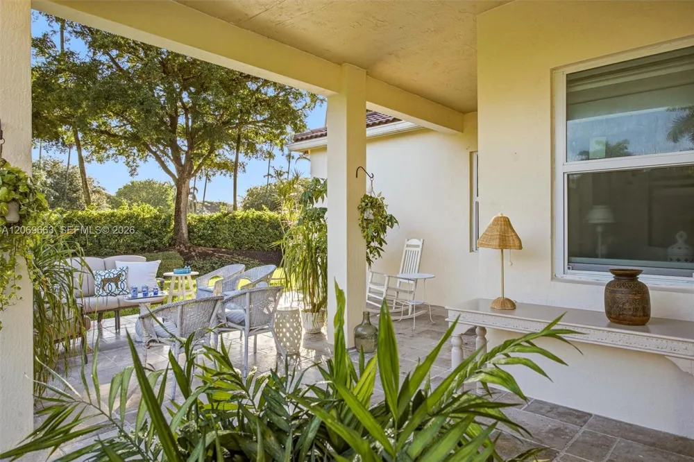 1514 Winterberry Ln Weston, FL 33327