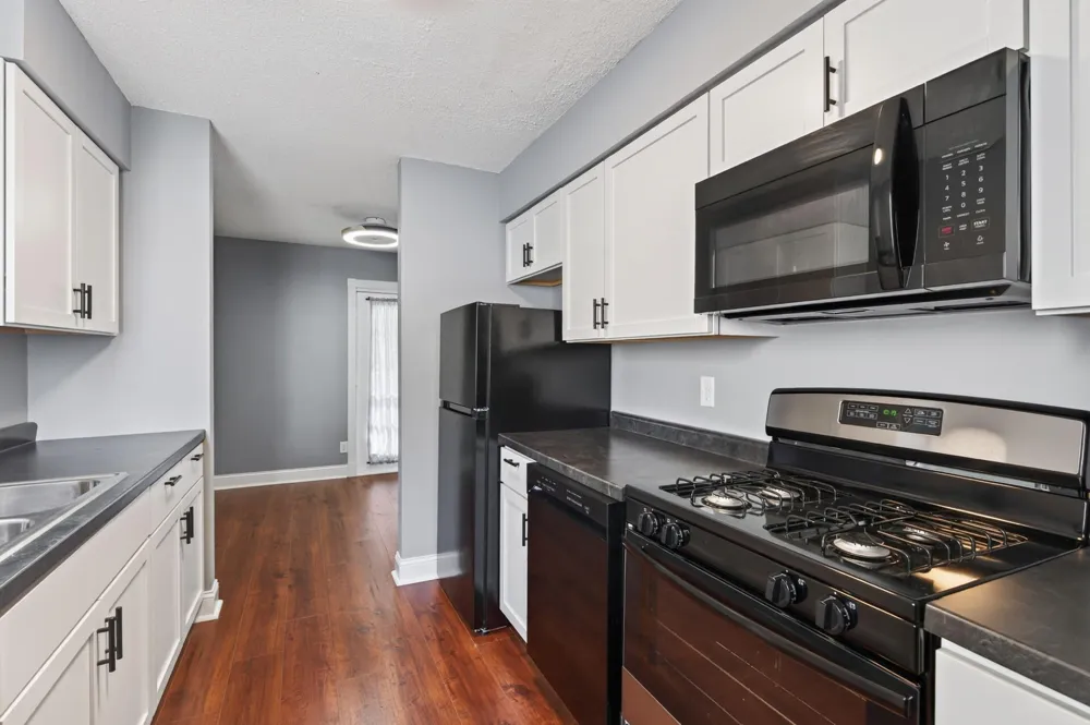 25 Stevens Street E Saint Paul, MN 55107
