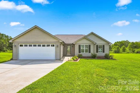 1215 Autumn Cove