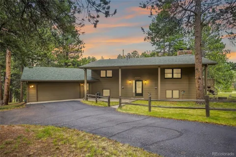 8257 Centaur Drive