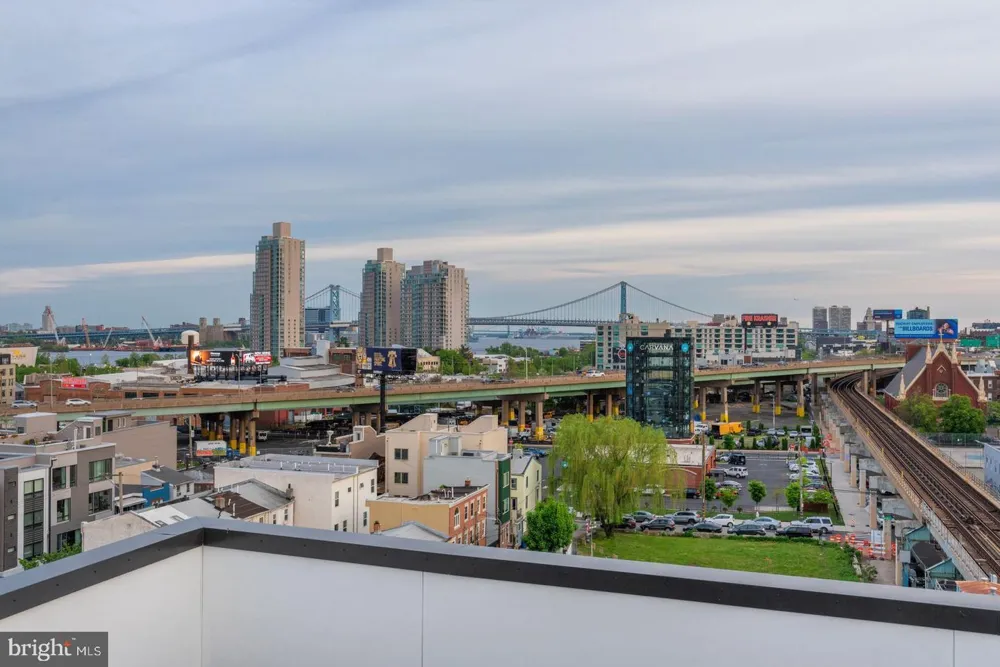 1141 FRONT STREET #203 Philadelphia, PA 19123