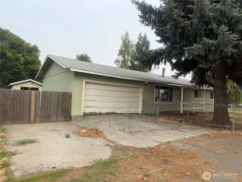 412 S Washington