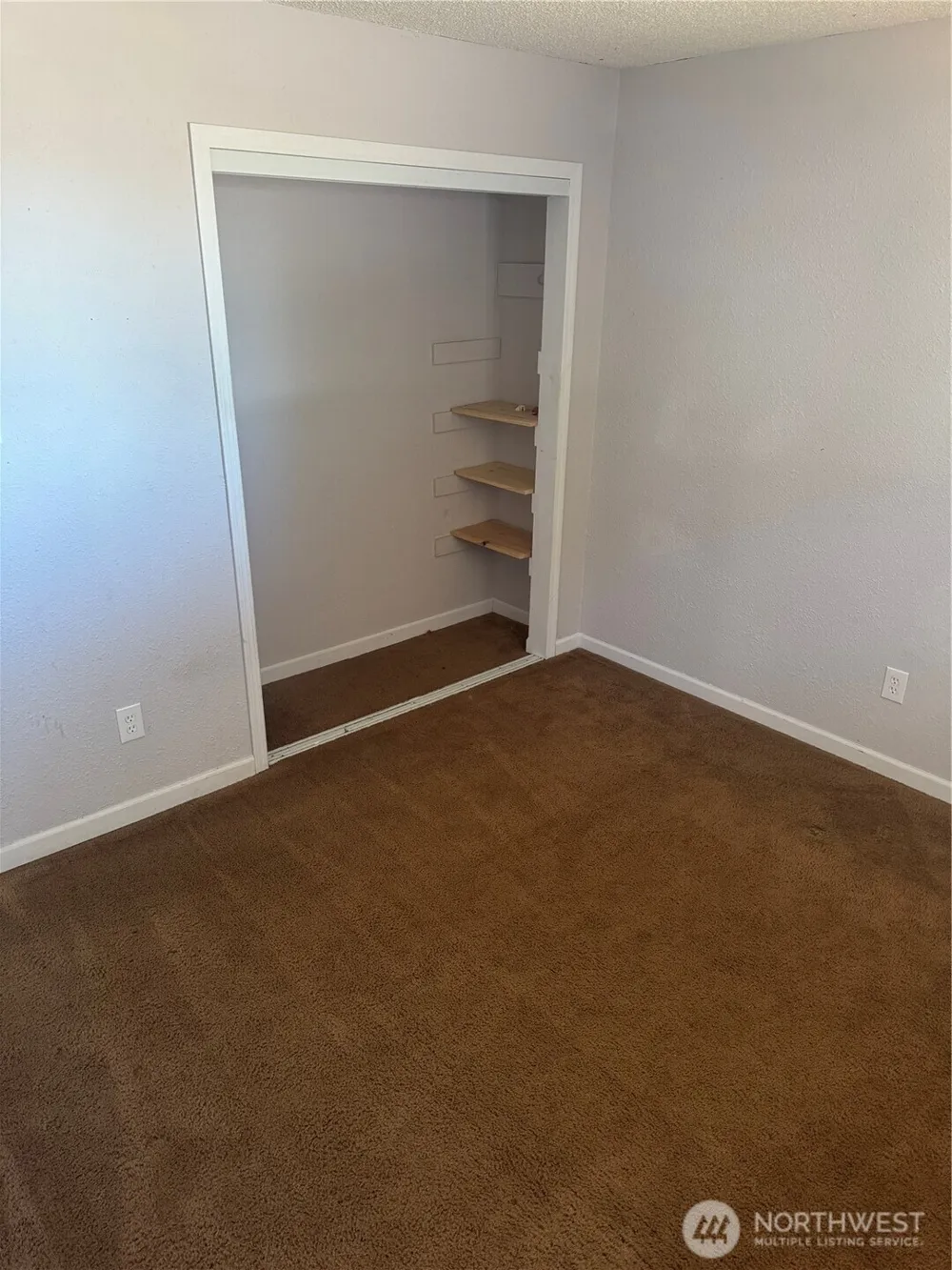 412 S Washington Goldendale, WA 98620