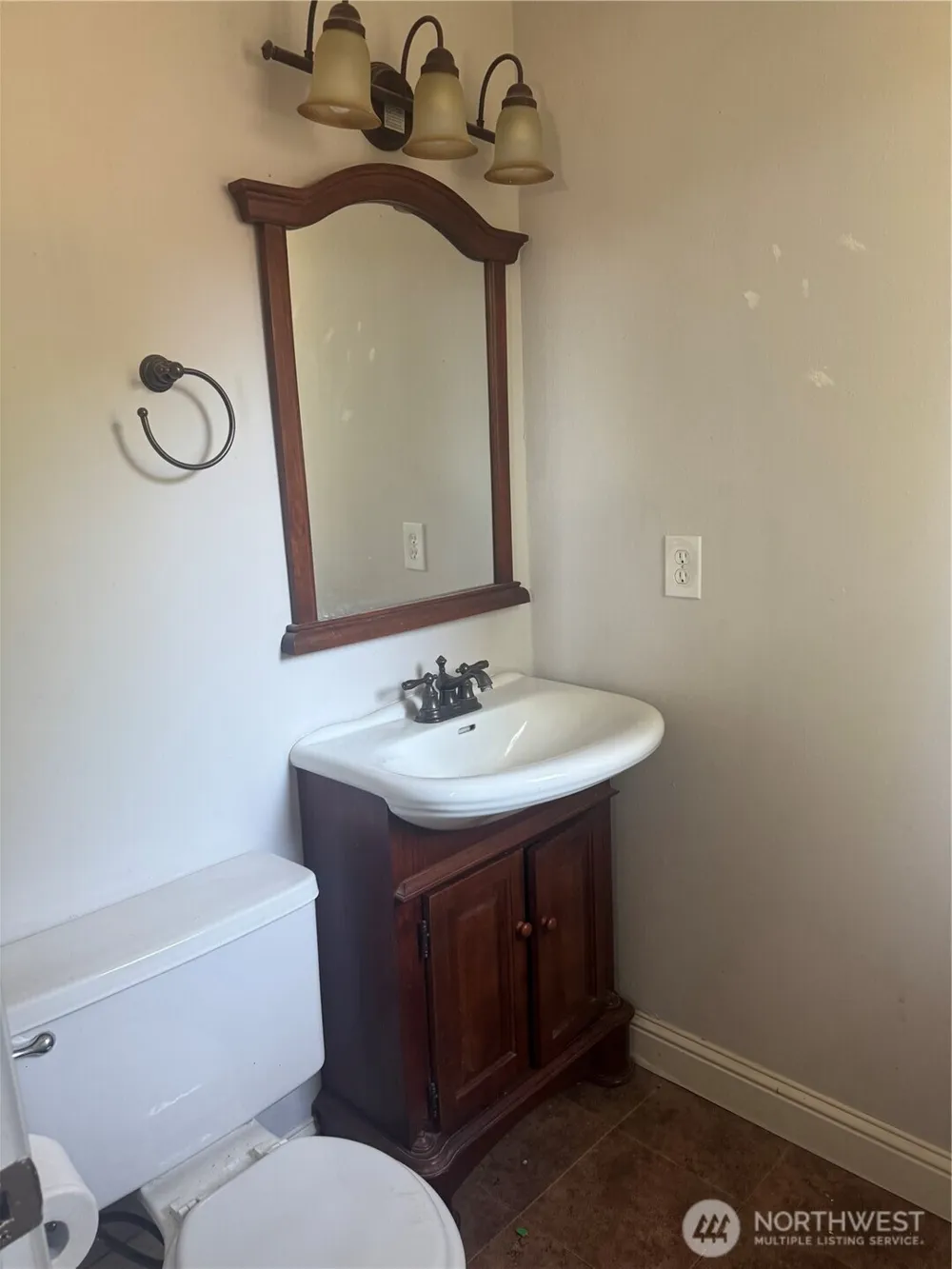 412 S Washington Goldendale, WA 98620