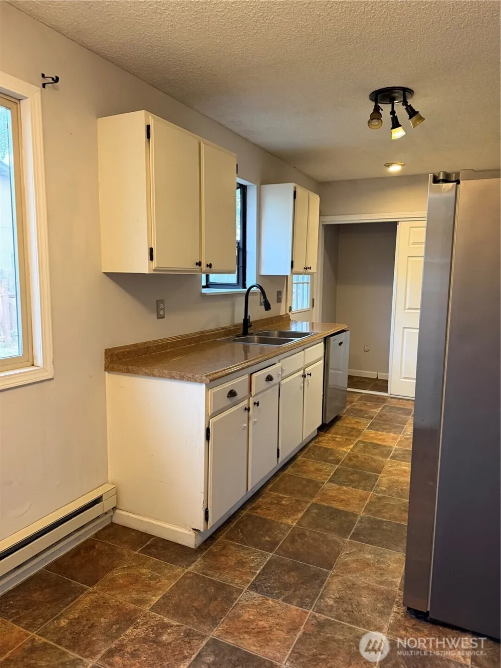 412 S Washington Goldendale, WA 98620