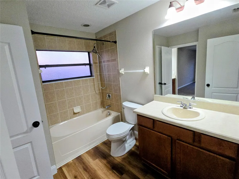 473 OAK LANDING BOULEVARD Mulberry, FL 33860