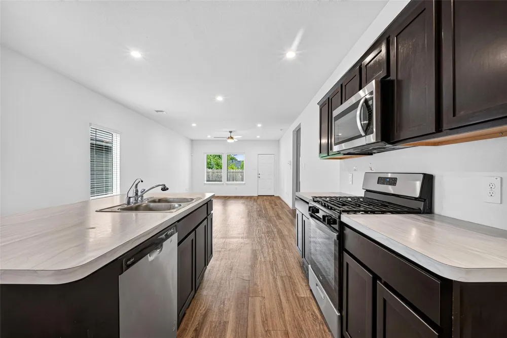 1726 Windstone Ridge Drive Houston, TX 77014
