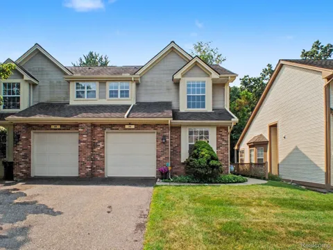 896 Whisperwood Trail