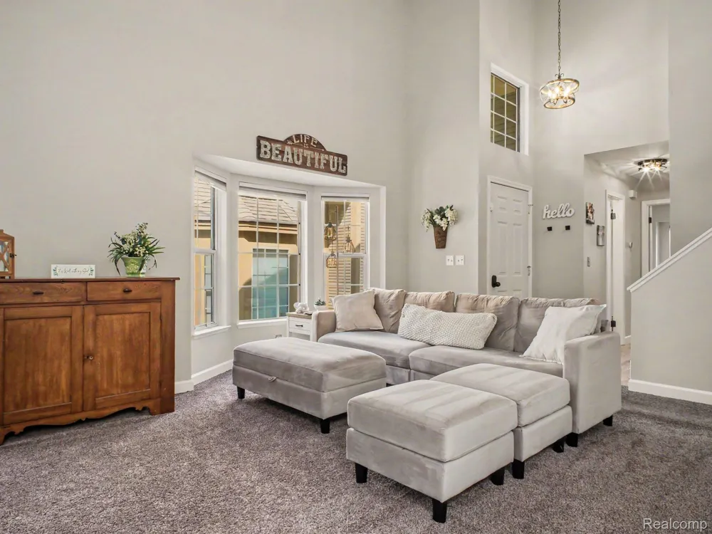 896 Whisperwood Trail Fenton City, MI 48430