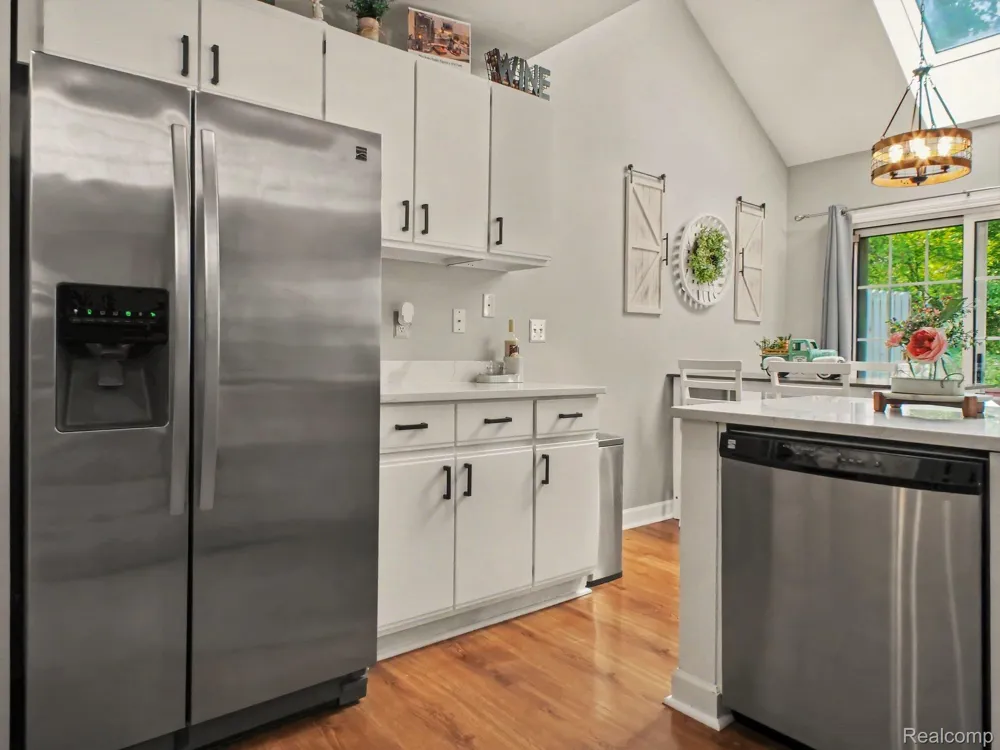 896 Whisperwood Trail Fenton City, MI 48430