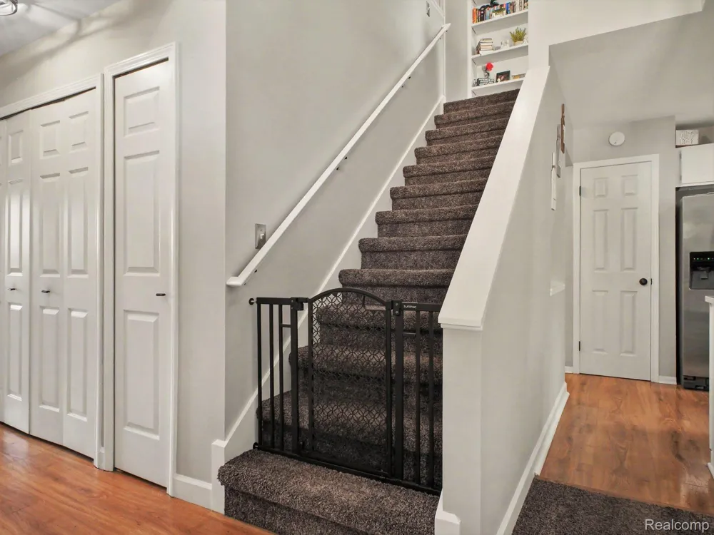 896 Whisperwood Trail Fenton City, MI 48430