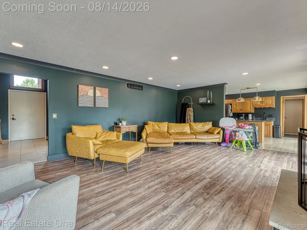 3311 Custer Road Frenchtown Township, MI 48162