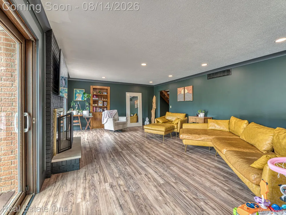 3311 Custer Road Frenchtown Township, MI 48162