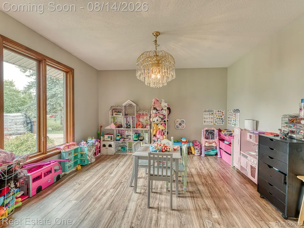 3311 Custer Road Frenchtown Township, MI 48162
