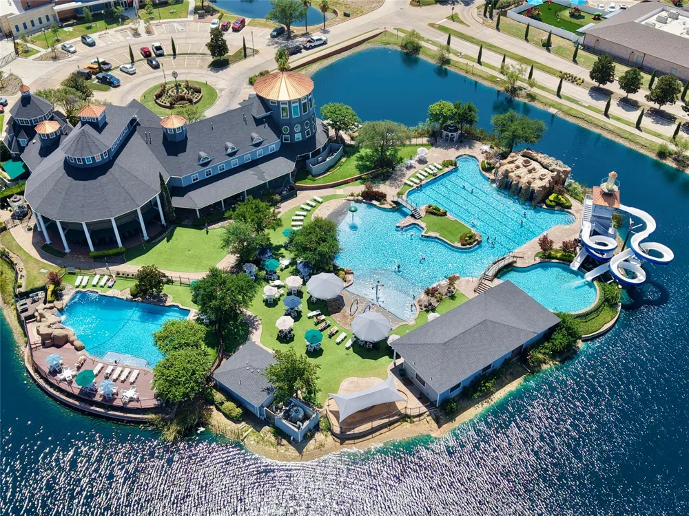 1517 Sea Island Road Aubrey, TX 76227