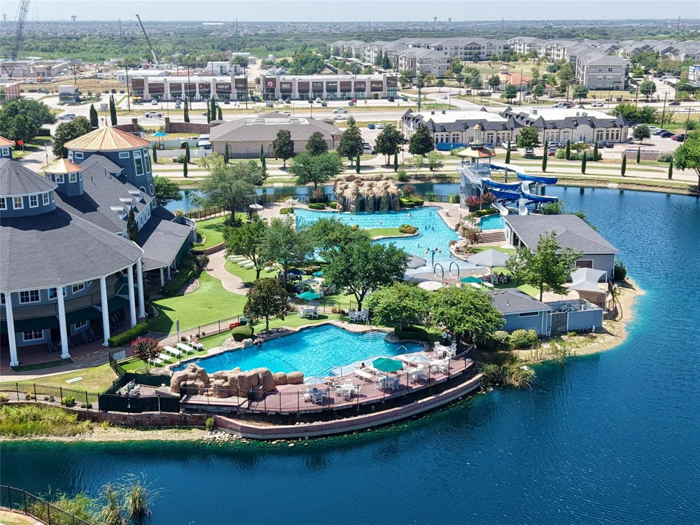 1517 Sea Island Road Aubrey, TX 76227