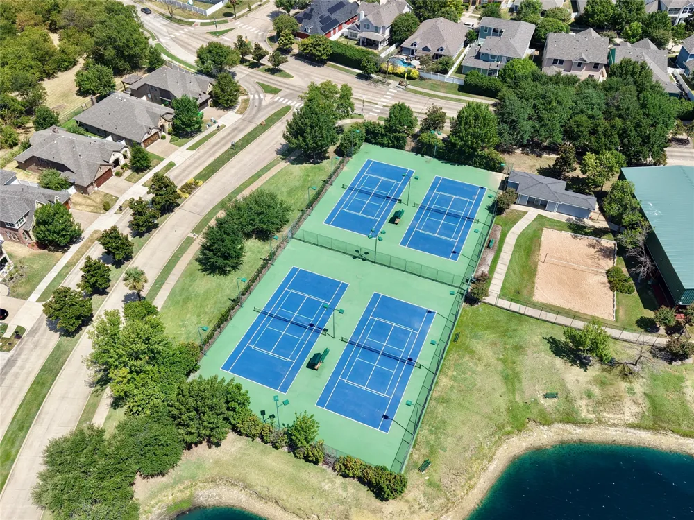 1517 Sea Island Road Aubrey, TX 76227