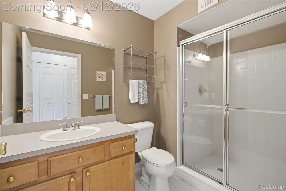 20656 Dunham Rd Road #18 Clinton Charter Township, MI 48038
