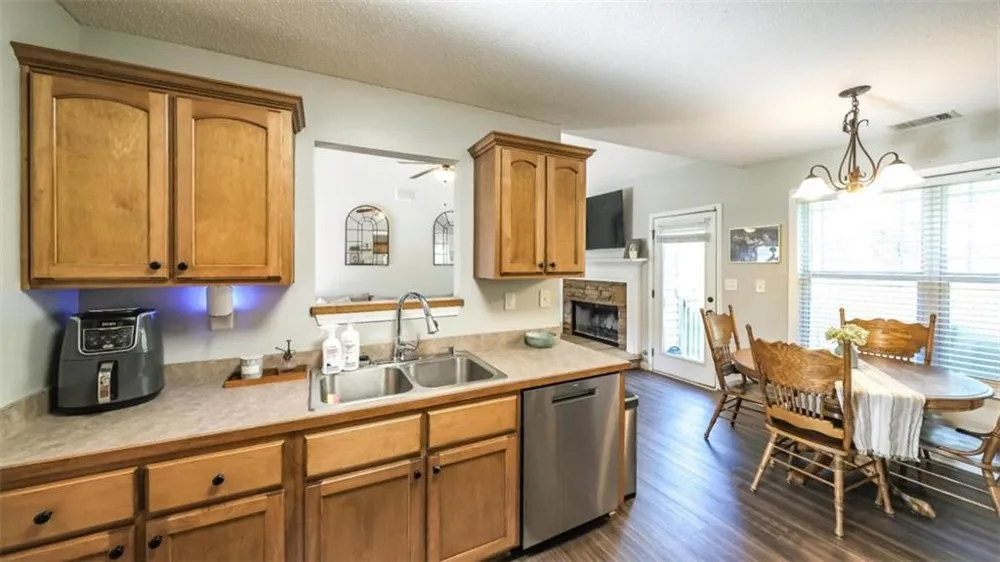 208 Oaken Bucket Drive Temple, GA 30179