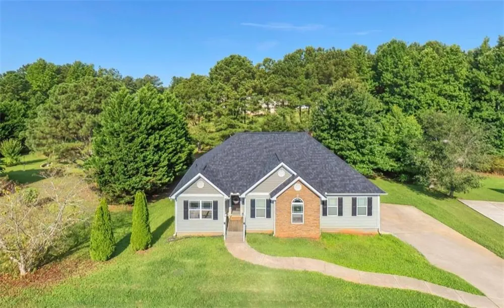 208 Oaken Bucket Drive Temple, GA 30179