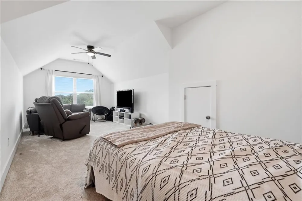 2049 Chestnut Oak Trail Commerce, GA 30530