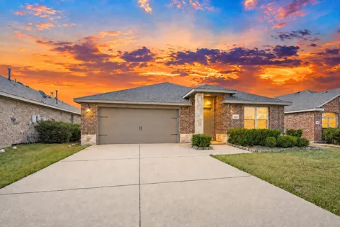 1218 River Oak Lane