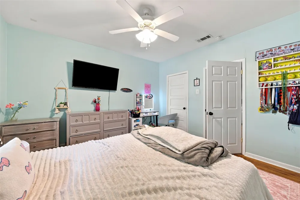 200 Bordon Street Lorena, TX 76655