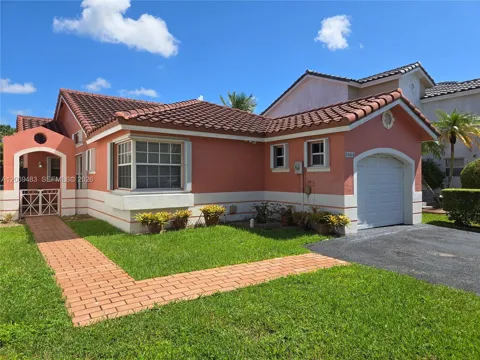 15416 SW 50th Ter