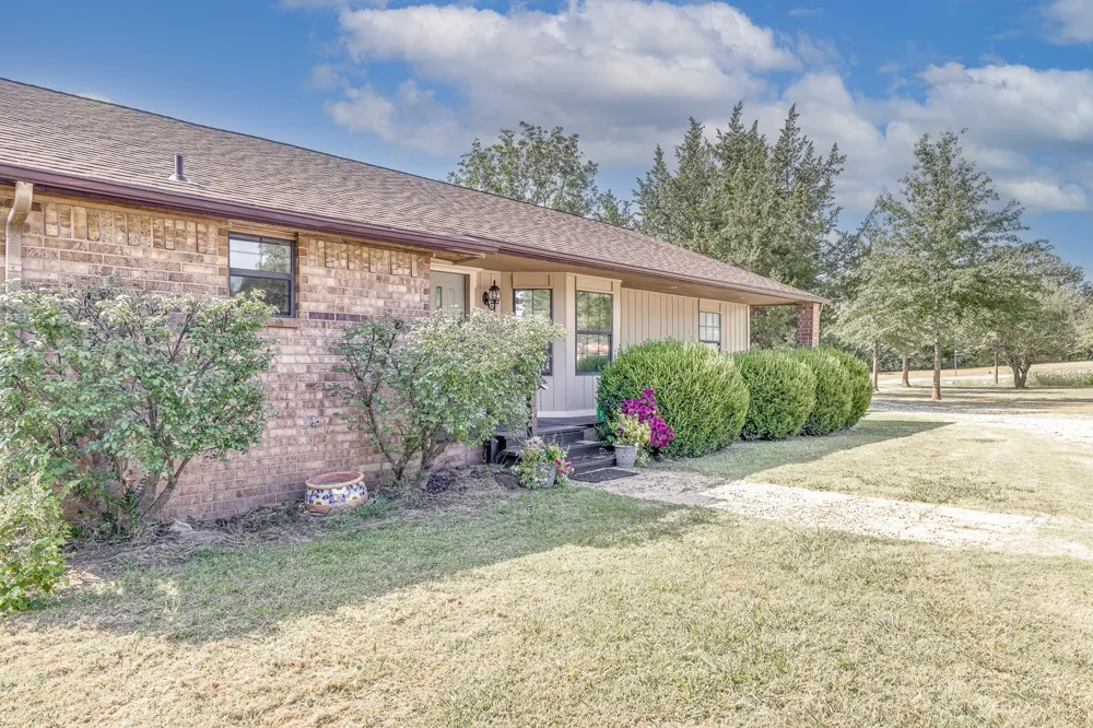 10807 177th EastAvenue Owasso, OK 74055