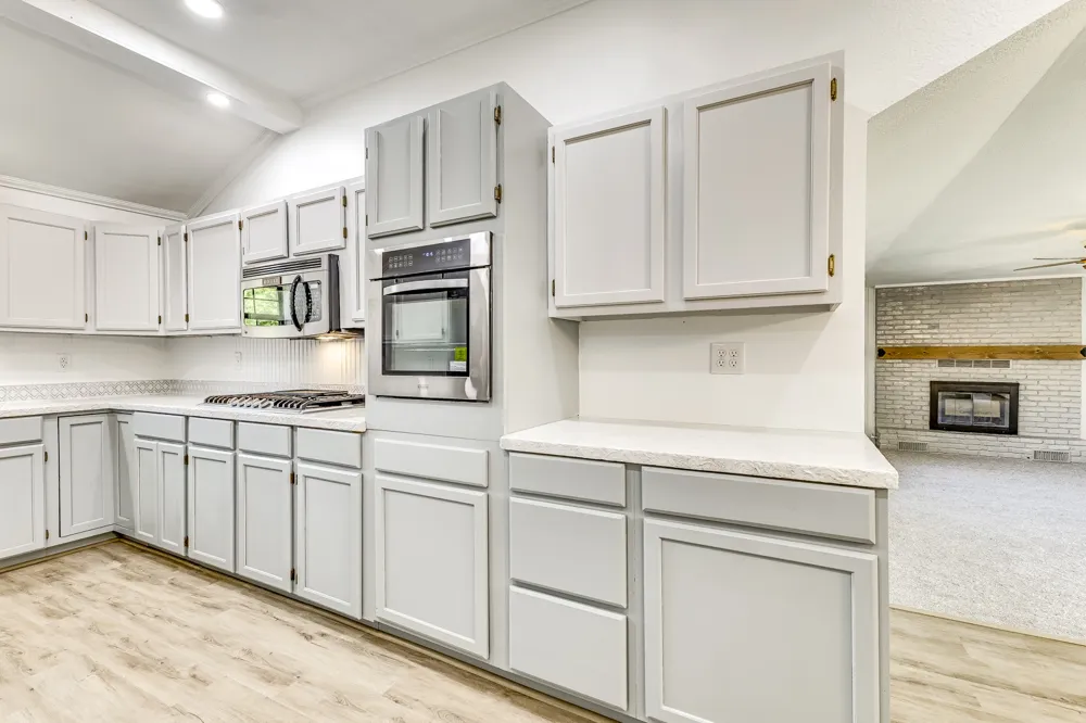 10807 177th EastAvenue Owasso, OK 74055