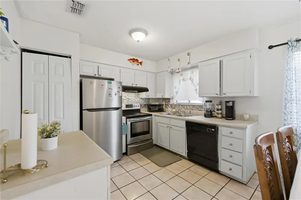 1939 SW 73RD TERRACE Gainesville, FL 32607