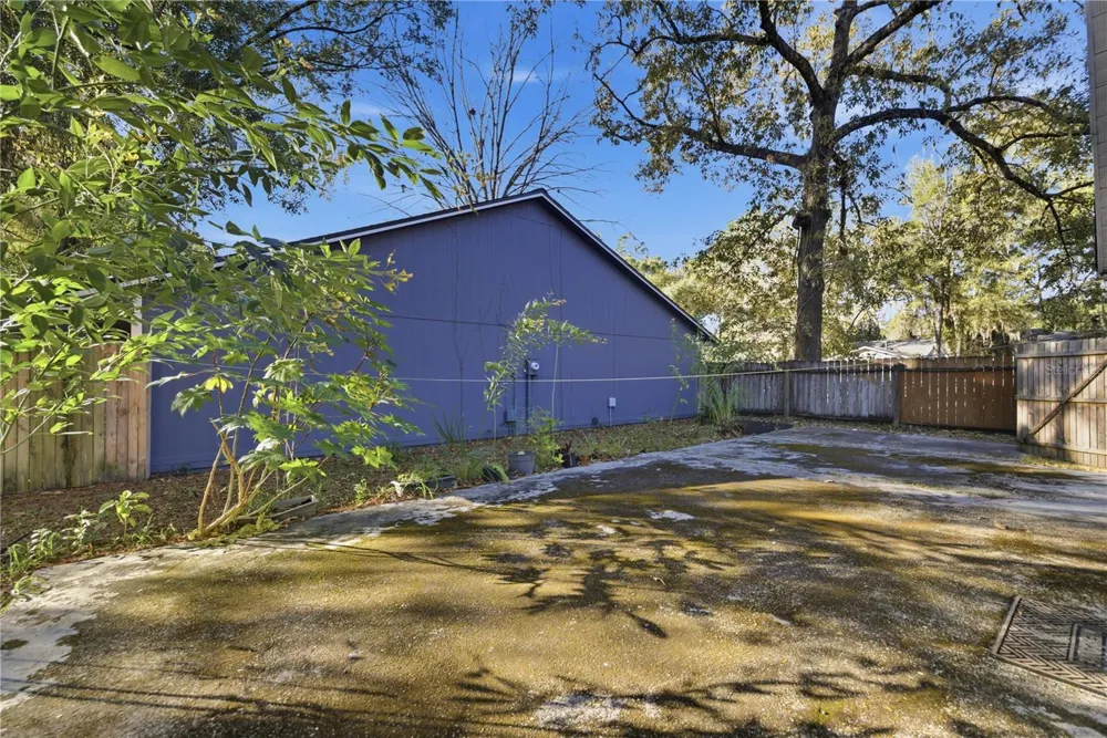 1939 SW 73RD TERRACE Gainesville, FL 32607