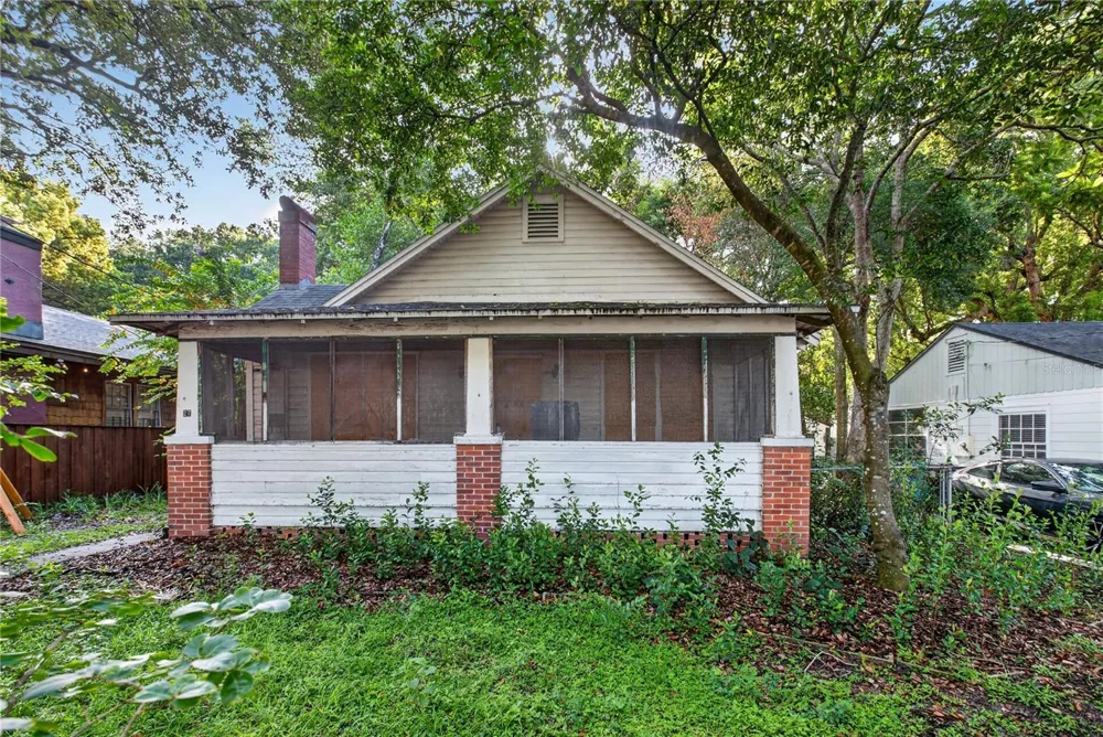 27 MILLS AVENUE Orlando, FL 32801