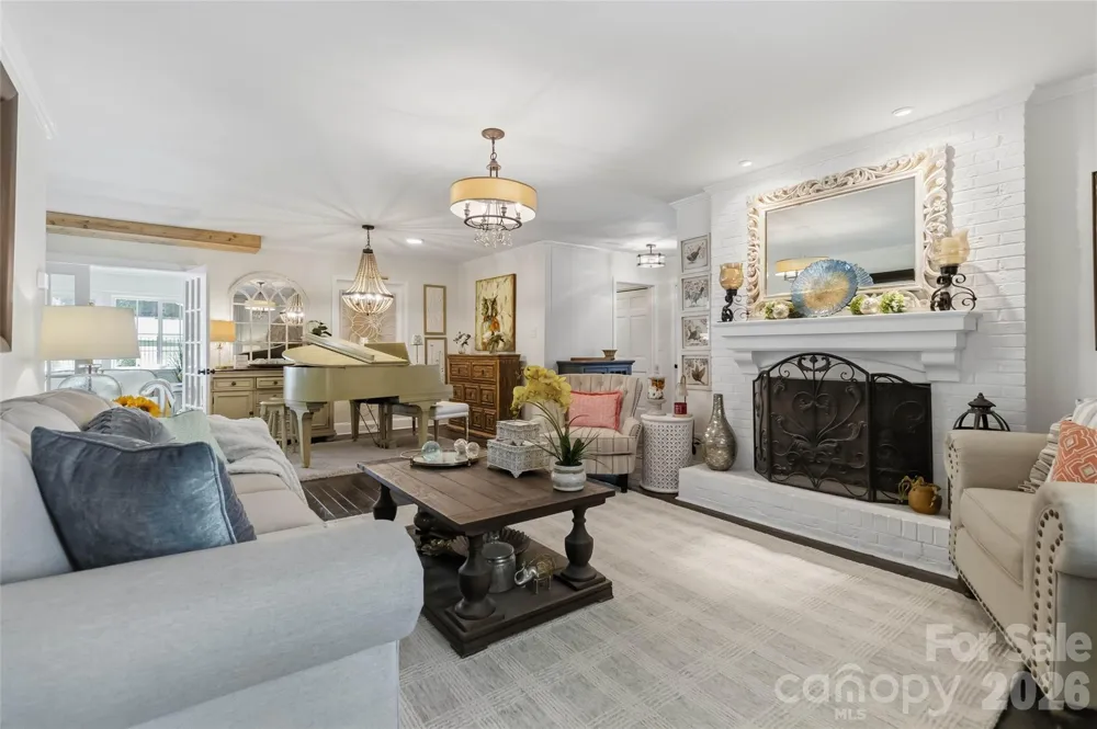 5417 Lebanon Road Mint Hill, NC 28227