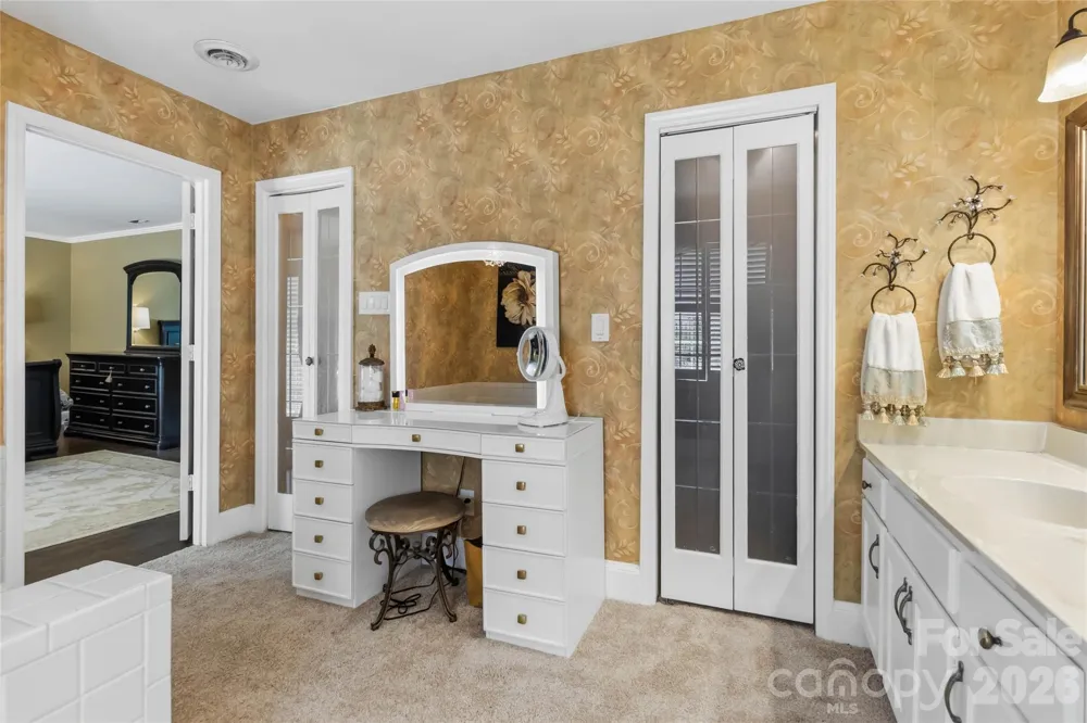 5417 Lebanon Road Mint Hill, NC 28227