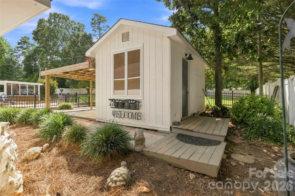 5417 Lebanon Road Mint Hill, NC 28227