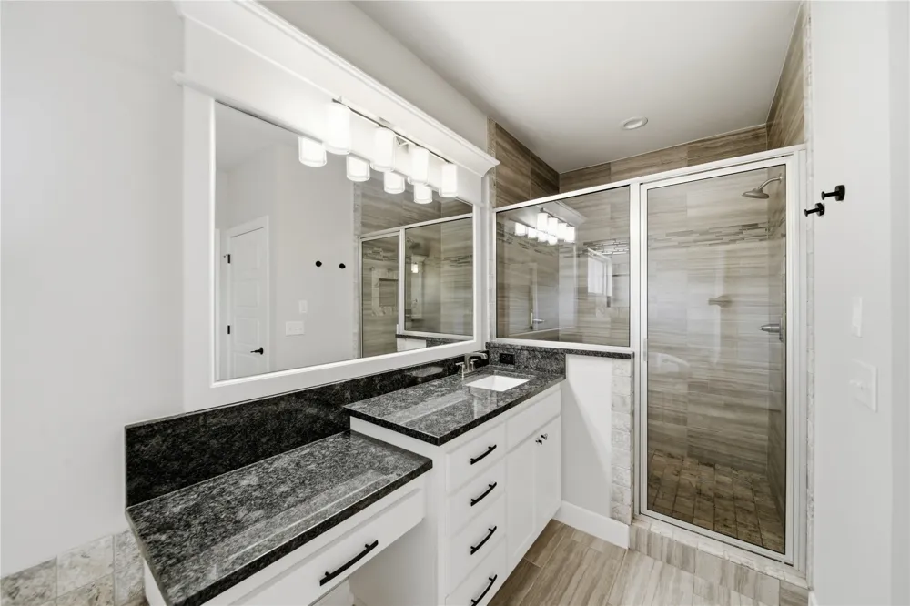 222 W 128th Place S Jenks, OK 74037