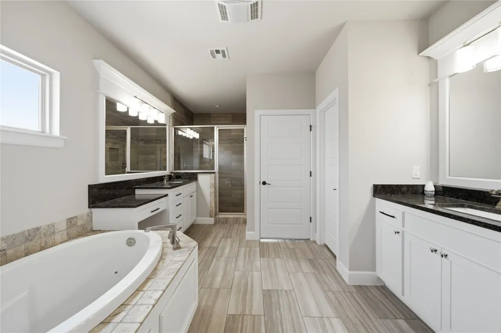 222 W 128th Place S Jenks, OK 74037
