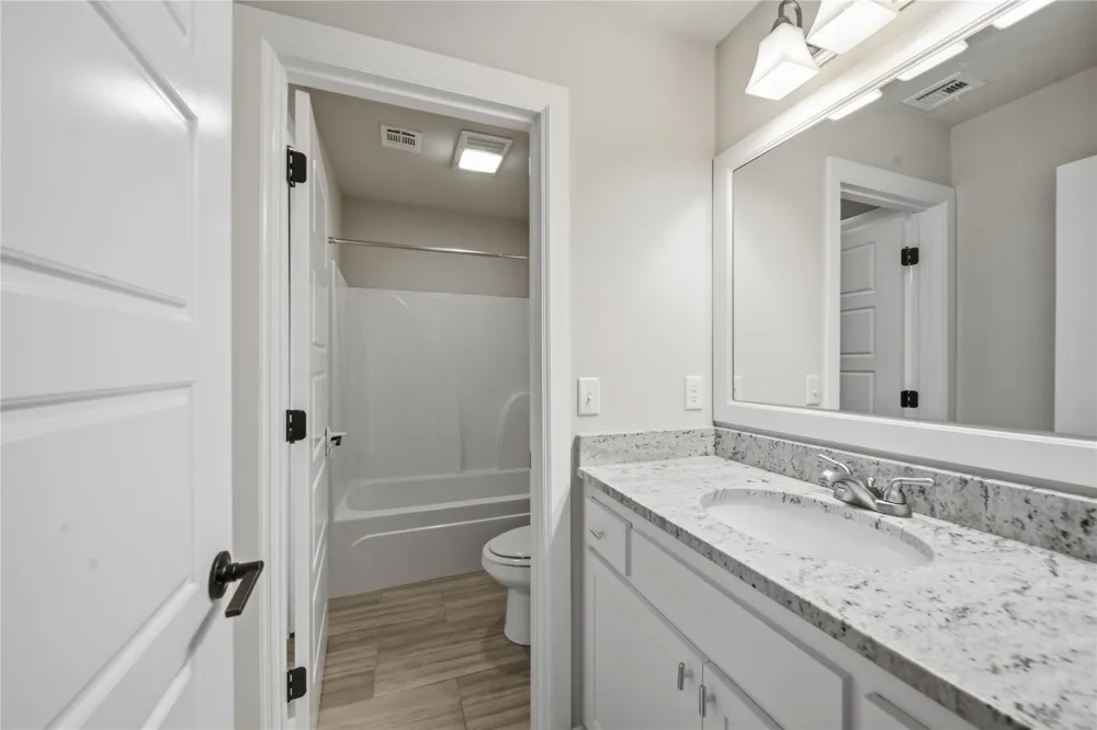 222 W 128th Place S Jenks, OK 74037