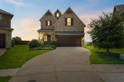 18144 Lakefront Court