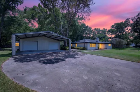 12803 Fairlane Drive