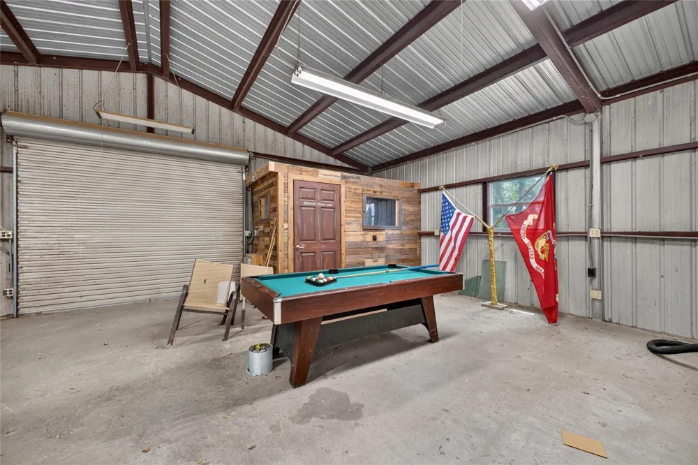 12803 Fairlane Drive Pearland, TX 77581