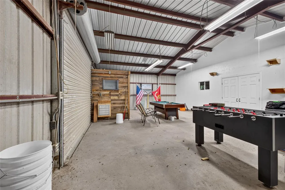 12803 Fairlane Drive Pearland, TX 77581