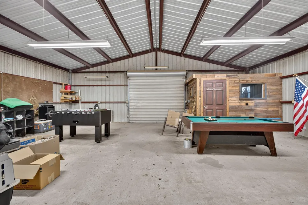 12803 Fairlane Drive Pearland, TX 77581